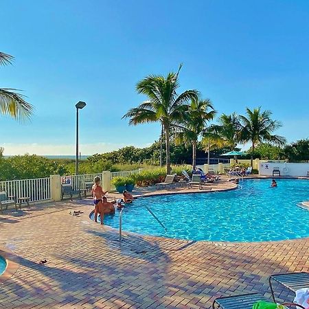 Sunset Vistas Condo 203S St. Pete Beach Buitenkant foto
