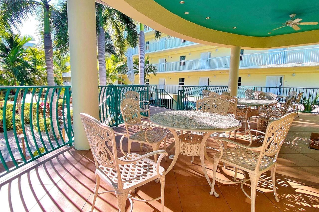 Sunset Vistas Condo 203S St. Pete Beach Buitenkant foto